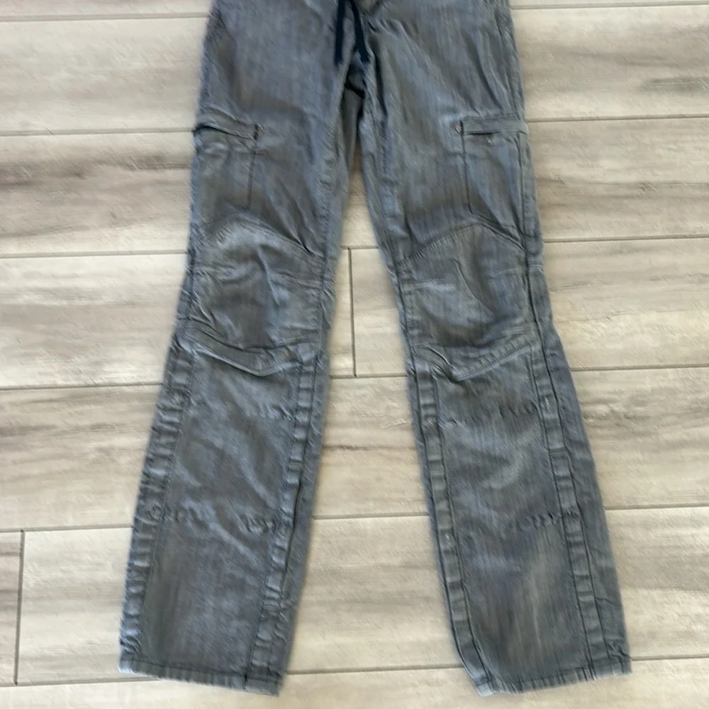 REI 844195 Blue Convertible Full Cropped Stretch Pants EUC size 0